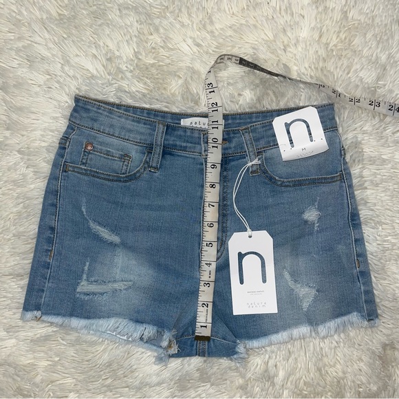 Nature Denim Distressed high rise shorts NWT - Picture 11 of 11